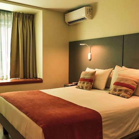 Hotel Eurotel El Bosque Santiago Eksteriør bilde