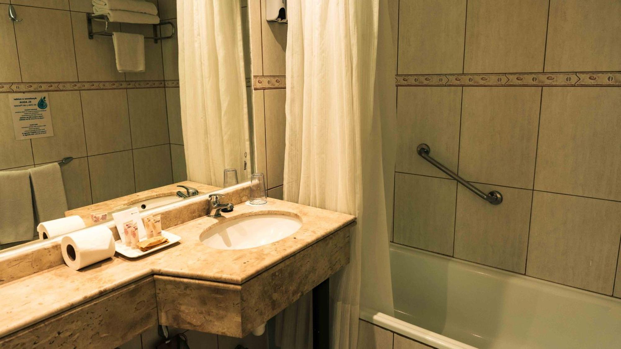 Hotel Eurotel El Bosque Santiago Eksteriør bilde